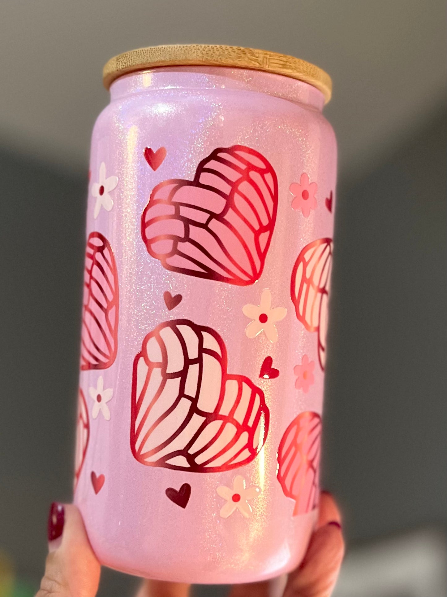 Concha Hearts cup